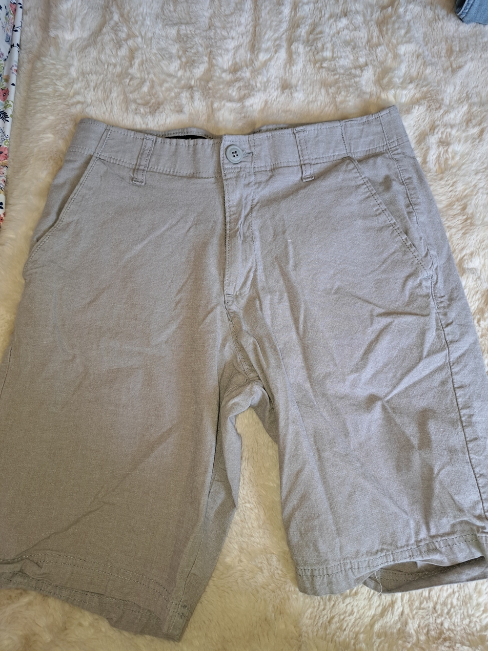 Lee's Extreme Comforr Men's Casual Gray Chino Shorts